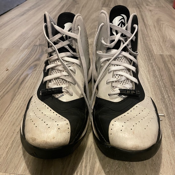 Adidas D Rose 773 III Basketball Shoes - Picture 2 of 6